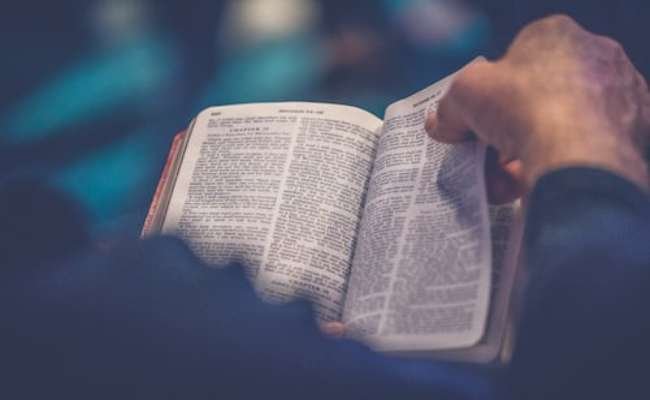 Bible Verses About Jesus Dies For Our Sins On The Cross